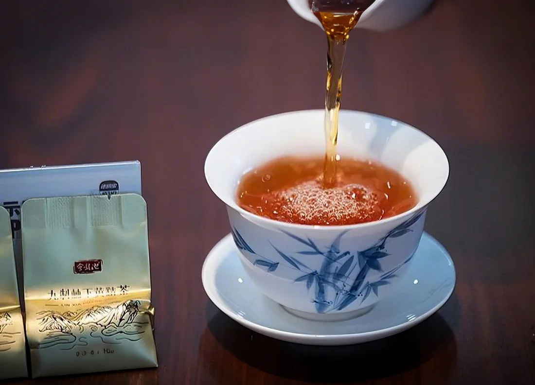  蕲春会龙池黄精茶：林间叶语，本草清韵	